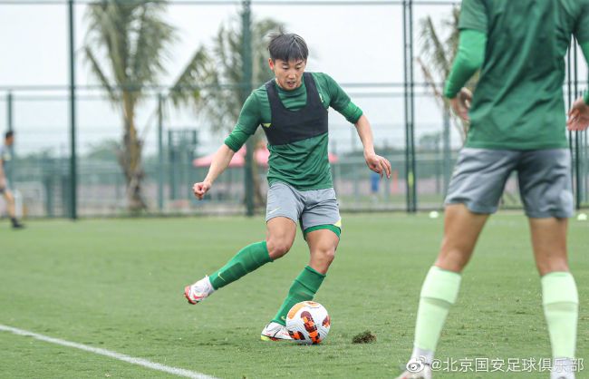 不同等级冻伤在不同身体部位，分别是什么表现？在徐克导演的《长津湖》片场，连这些都有答案，片场宛如资料库，严谨细致程度令人敬佩
